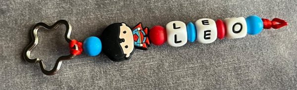 Nombre Llavero silicona / Marca mochilas